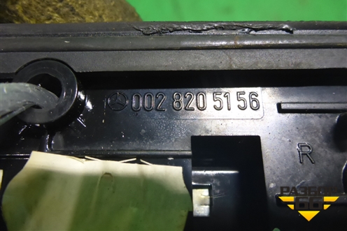 Габарит на козырёк (белый) (A0028205156) для Mercedes Benz TRUCK Axor 2 с 2004г (Аксор)