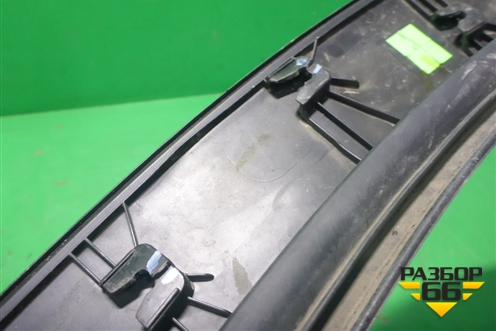 Накладка двери задней правой (87734D7000) для Hyundai Tucson с 2015-2022г (Туксон)