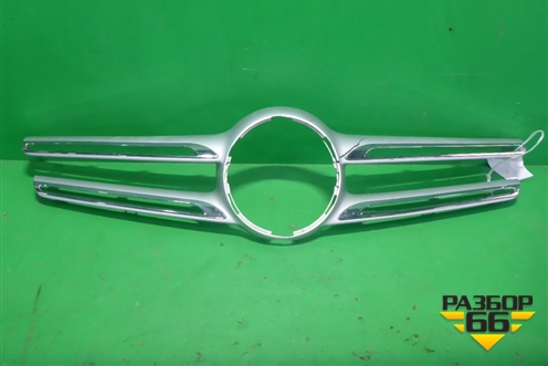 Накладка на решетку радиатора (A1668880323) ( A1668880423) для Mercedes Benz GLS-Klass X166 с 2015г (ГЛС)