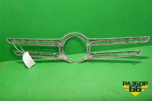 Накладка на решетку радиатора (A1668880323) ( A1668880423) для Mercedes Benz GLS-Klass X166 с 2015г (ГЛС)