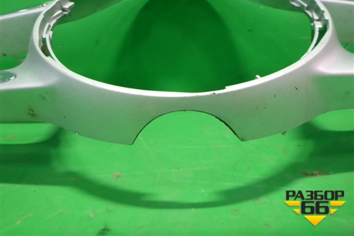 Накладка на решетку радиатора (A1668880323) ( A1668880423) для Mercedes Benz GLS-Klass X166 с 2015г (ГЛС)