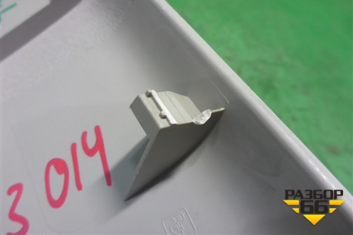 Обшивка стойки задняя верхняя левая (9681033977) для Peugeot Partner Tepee с 2008г (Партнер Типпи)