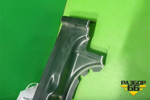 Кузовной элемент (стойка центральная правая) для Volkswagen Transporter T5 с 2003-2015г (Транспортер Т5)