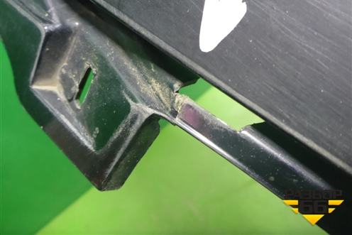 Бампер задний (до 2015г под парктроник) (7P6807421) для Volkswagen Touareg с 2010-2018г (Туарег)