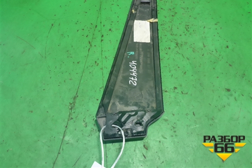 Накладка стойки (правая) (A2196900287) для Mercedes Benz CLS C219 с 2004-2010г (ЦЛС)