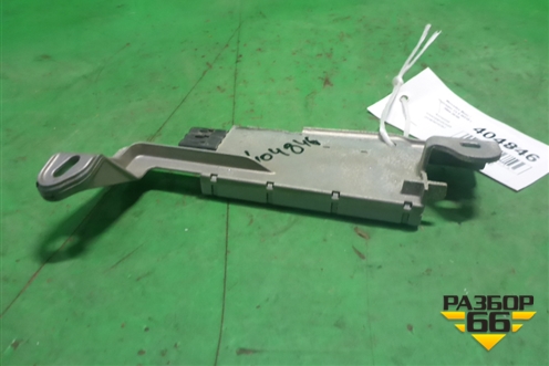 Антенна электрическая (усилитель) (A2118270642) для Mercedes Benz CLS C219 с 2004-2010г (ЦЛС)