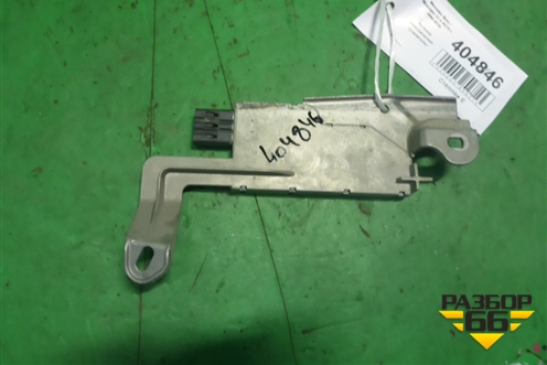 Антенна электрическая (усилитель) (A2118270642) для Mercedes Benz CLS C219 с 2004-2010г (ЦЛС)