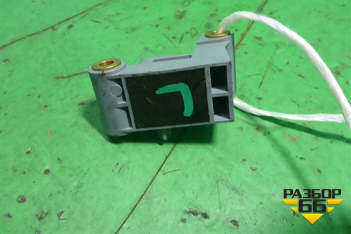 Датчик AIR BAG (левый на центральную стойку) (65779159314) для BMW 7 серия F01/F02 с 2008г