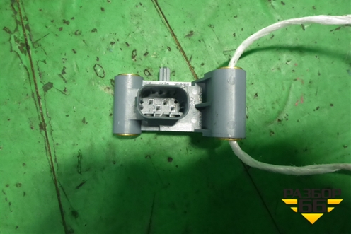 Датчик AIR BAG (левый на центральную стойку) (65779159314) для BMW 7 серия F01/F02 с 2008г