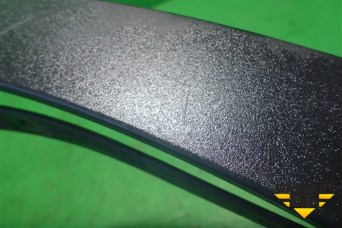 Накладка переднего крыла правого (51177294374) для BMW X5 F15 с 2013г (Х5 Ф15)