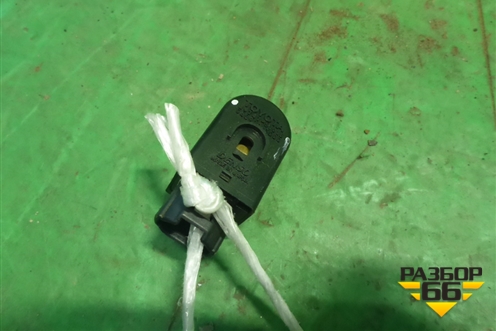 Реле (с двери багажника) (8974751010) для Lexus RX 300/330/350 с 2003-2009г (РХ)