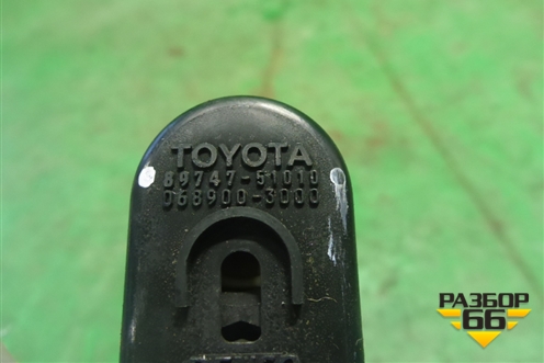 Реле (с двери багажника) (8974751010) для Lexus RX 300/330/350 с 2003-2009г (РХ)