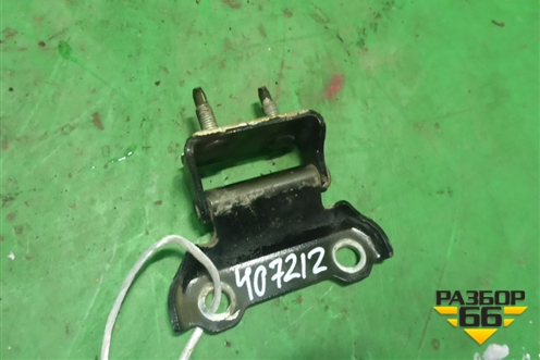 Петля двери багажника (6881048010) для Lexus RX 300/330/350 с 2003-2009г (РХ)