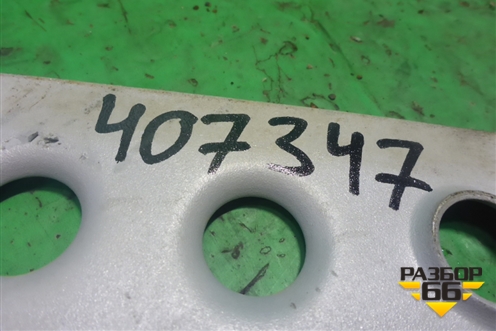 Подножка ступенька (Верхняя в нижний корпус) для Mercedes Benz TRUCK Axor 2 с 2004г (Аксор)