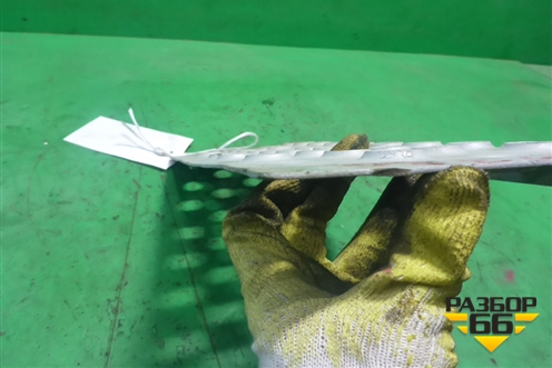 Подножка ступенька (Верхняя в нижний корпус) для Mercedes Benz TRUCK Axor 2 с 2004г (Аксор)