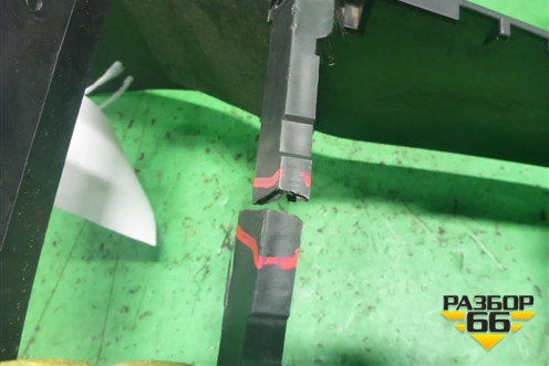 Консоль (13116955) для Opel Astra H с 2004-2015г (Астра Аш)