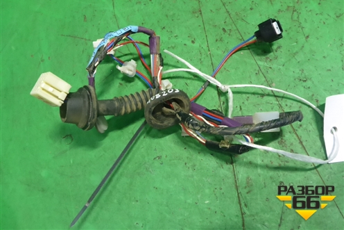 Проводка двери задней левой (механический стеклоподъемник) (8215312460) для Toyota Corolla (E12) с 2001-2007г (Королла 120)