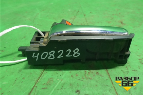 Ручка внутренняя двери передней левой для Toyota Corolla (E12) с 2001-2007г (Королла 120)