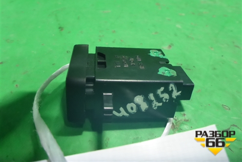 Кнопка обогрева сидений (правая) (M36580) для Honda Accord(CU-CW) с 2008-2013г (Аккорд)