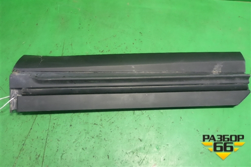 Накладка двери задней правой (7507548140) для Lexus RX 350 c 2015г (РХ)