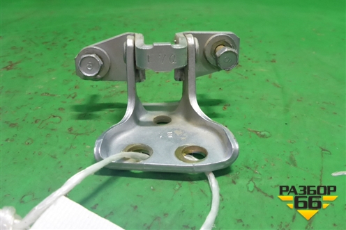 Петля двери задней левой верхняя (MR313665) для Mitsubishi Lancer-9  с 2003-2008г (Лансер)