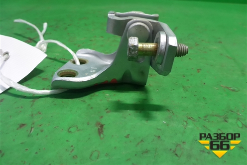 Петля двери задней левой верхняя (MR313665) для Mitsubishi Lancer-9  с 2003-2008г (Лансер)