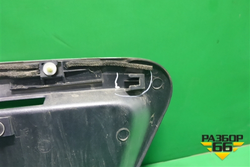 Накладка крышки багажника (MR379016) для Mitsubishi Lancer-9  с 2003-2008г (Лансер)