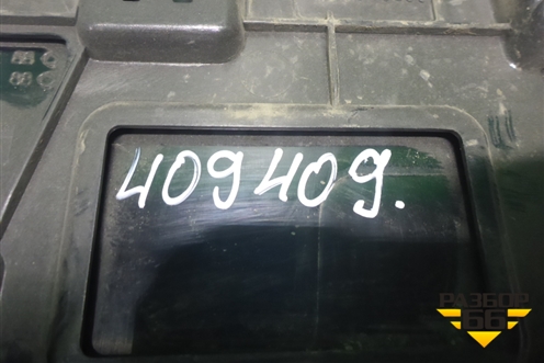 Спойлер на дверь багажника (A1667930288) для Mercedes Benz ML-Klass W166 c 2011г (МЛ)