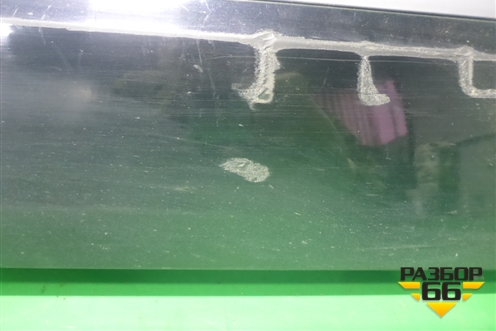 Накладка двери передней правой (4M0853960B) для Audi Q7 c 2015г (Ку 7)