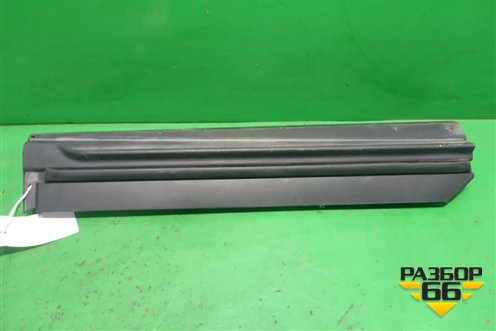 Накладка двери задней правой (7507548140) для Lexus RX 350 c 2015г (РХ)