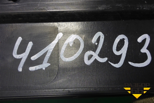 Накладка двери задней правой (7507548140) для Lexus RX 350 c 2015г (РХ)