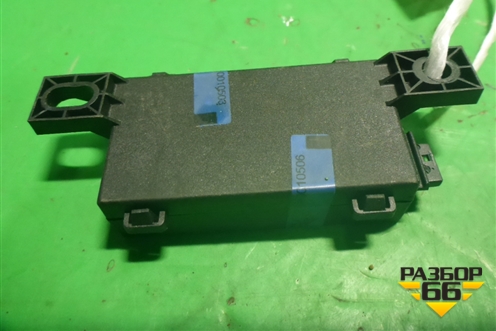 Блок управления центральным замком (YWY500210) для Land Rover Discovery 3 с 2004-2009г (Дискавери)