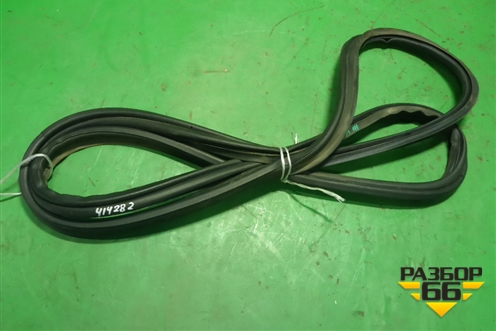 Уплотнитель багажника (873213T000) для Kia Quoris с 2012г (Кворис)