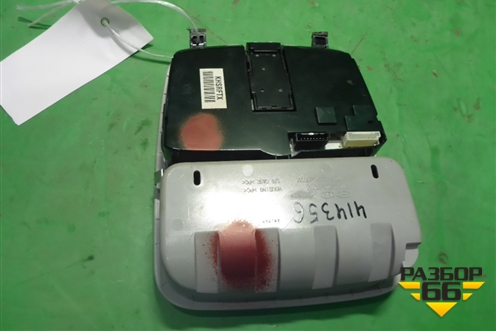 Плафон салонный передний (под люк) (928003T000) для Kia Quoris с 2012г (Кворис)