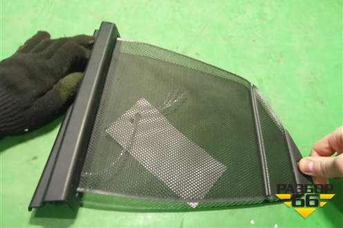 Шторка солнцезащитная (двери задней левой, форточки) (833523T200) для Kia Quoris с 2012г (Кворис)