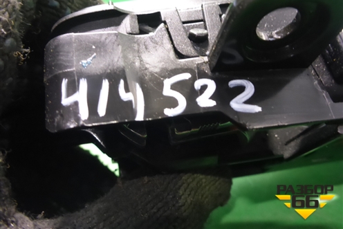 Ручка внутренняя двери передней правой (928303T000) для Kia Quoris с 2012г (Кворис)