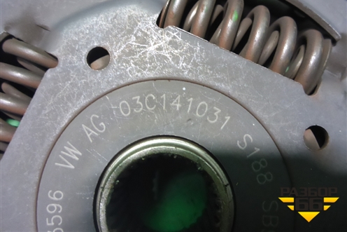 Диск сцепления ( 1.4л CGG) (03C141031) для Volkswagen Golf VI с 2009-2012г (Гольф 6)