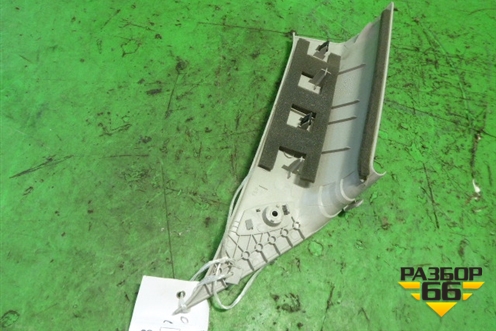 Обшивка стойки задняя верхняя правая (передняя часть хетчбек) для Ford Focus 2 с 2005-2008г (Фокус)