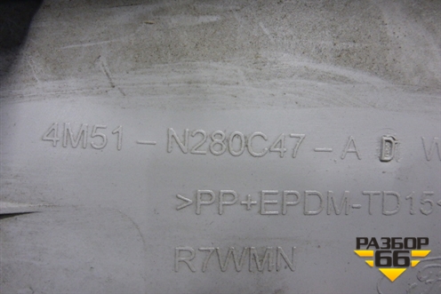 Обшивка стойки задняя верхняя правая (универсал) (4M51N280C47ADW) для Ford Focus 2 с 2005-2008г (Фокус)