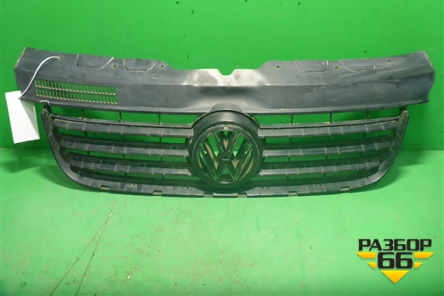 Решетка радиатора (до 2010г) (7H5807101) для Volkswagen Transporter T5 с 2003-2015г (Транспортер Т5)