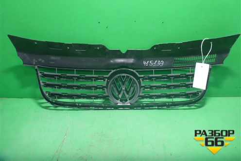 Решетка радиатора (до 2010г) (7H5807101) для Volkswagen Transporter T5 с 2003-2015г (Транспортер Т5)