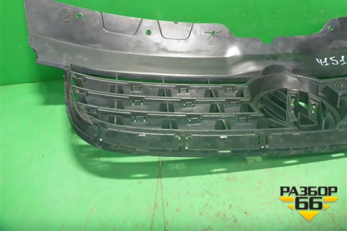 Решетка радиатора (до 2010г) (7H5807101) для Volkswagen Transporter T5 с 2003-2015г (Транспортер Т5)