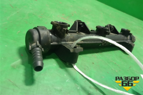 Рейка топливная рампа (1.2л CGP) (03E133320A) для Skoda Rapid с 2013г (Рапид)