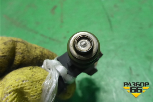 Форсунка инжекторная электрическая ( 1.2л CGP) (03E906031C) для Skoda Rapid с 2013г (Рапид)