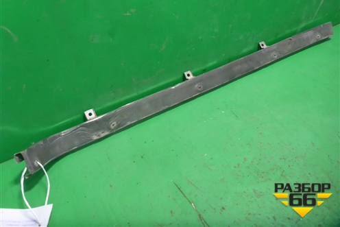 Направляющая двери сдвижной (правой средней) (7H1843872AA) для Volkswagen Transporter T5 с 2003-2015г (Транспортер Т5)