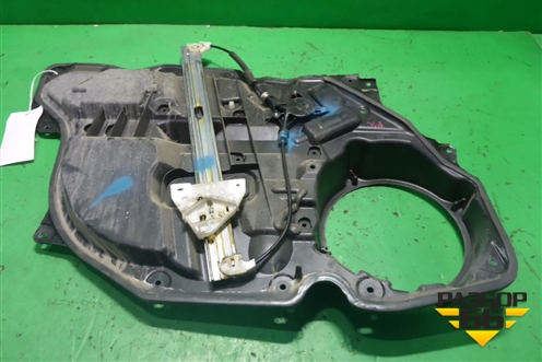 Стеклоподъёмник электрический передний правый (EG215897X) для Mazda CX 7 с 2006-2012г (СХ7)