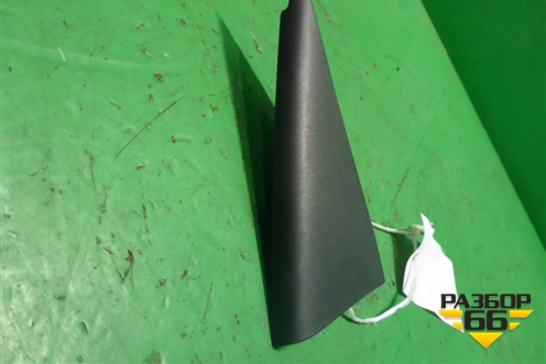 Накладка двери задней правой (уголок) (EG2168515) для Mazda CX 7 с 2006-2012г (СХ7)