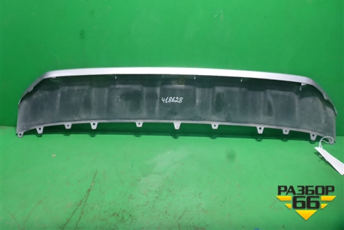 Накладка переднего бампера (4M0807733D) для Audi Q7 c 2015г (Ку 7)