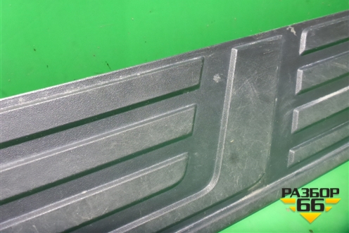 Накладка подножки правой (517716A130) ( 517716A160) для Toyota Land Cruiser Prado(150) с 2009г (Ленд Крузер Прадо)