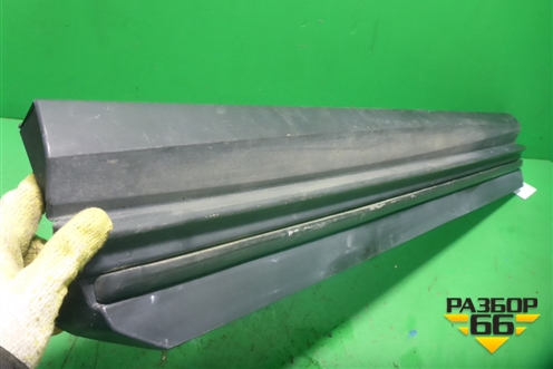 Накладка двери передней правой (7507148100) для Lexus RX 350 c 2015г (РХ)